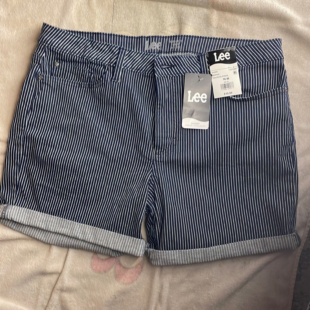 Lee Shorts